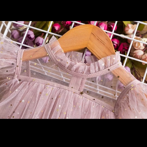 ❣️ MOVING SALE ❣️ Ruffle layered dress with star accents - Picture 2 of 6